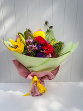 Load image into Gallery viewer, Mother's Day Bright Posy